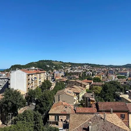 Matteotti28 Lägenhet Pesaro